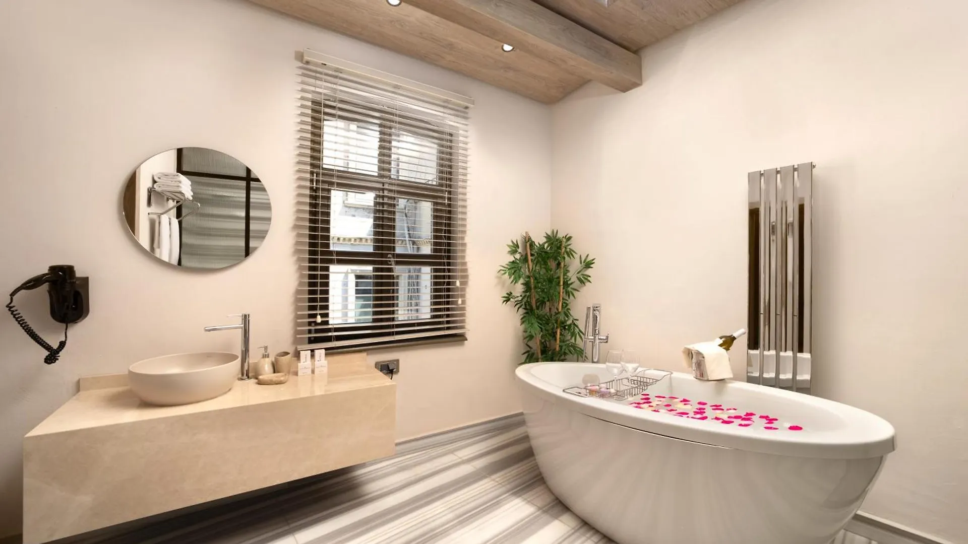 Sykai Hotels Pera Istanbul 4*,